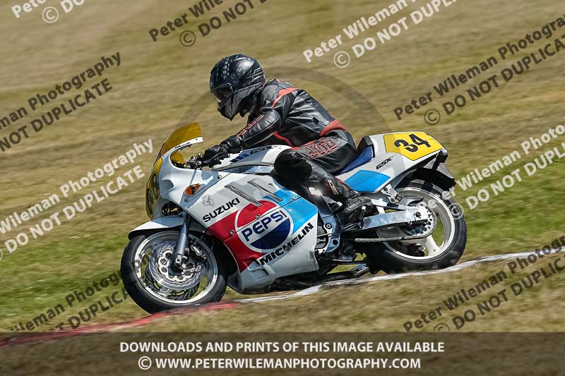 cadwell park;cadwell park photographs;cadwell trackday photographs;enduro digital images;event digital images;eventdigitalimages;peter wileman photography;racing digital images;trackday digital images;trackday photos